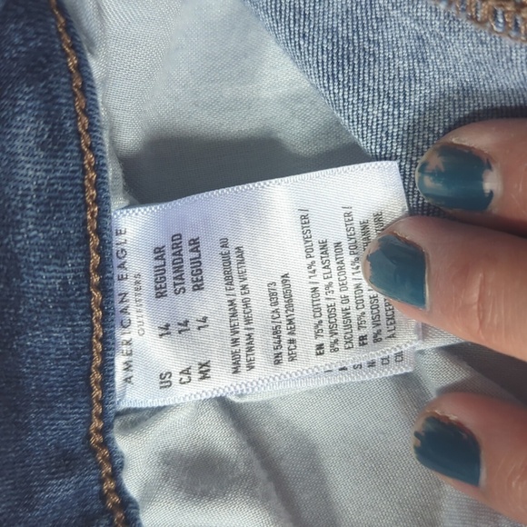 American Eagle Outfitters Highest Rise Legging Crop Jeans Size 14 - Picture 9 of 9